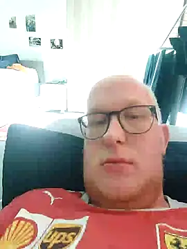 Snapshot of geilerd122 chatting on 09.12.25 geilerd122 online show from 09.12.25