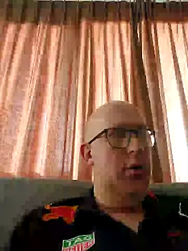 Snapshot of geilerd122 chatting on 10.05.25 geilerd122 online show from 10.05.25