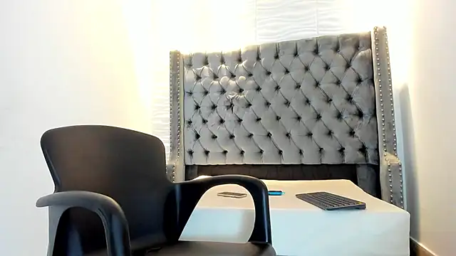 Snapshot of nero_reyd chatting on 06.03.26 nero reyd online show from 06.03.26