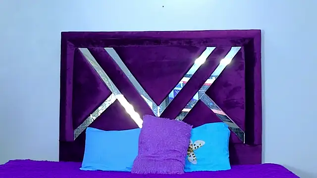 Snapshot of Lushy_sweet chatting on 10.11.25 Lushy sweet online show from 10.11.25