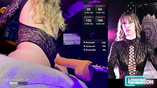 EmeryLune xo online show from 12.04.25