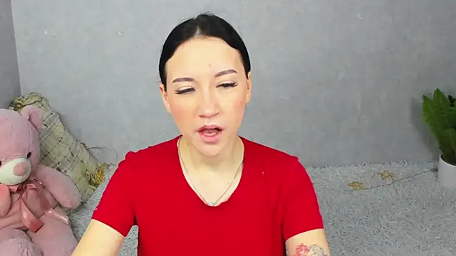 EileenMoores online show from 12.02.25