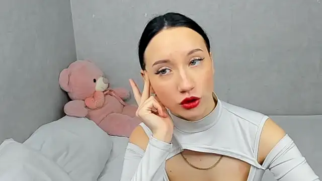 Snapshot of EileenMoores chatting on 03.01.26 EileenMoores online show from 03.01.26