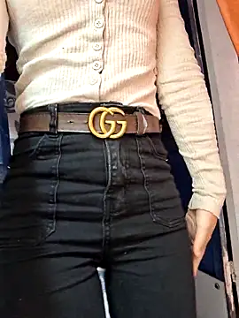 irina hana online show from 01.08.26