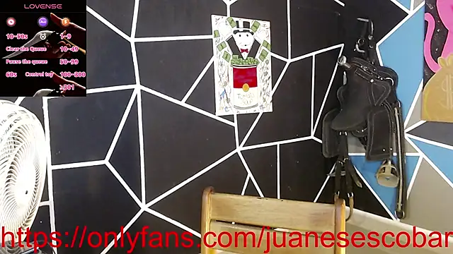 Snapshot of nicolastorres99 chatting on 10.09.25 nicolastorres99 online show from 10.09.25