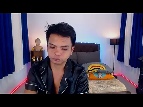 XExtraServiceManX online show from 10.18.25