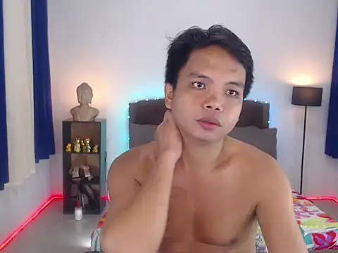 XExtraServiceManX online show from 11.05.25