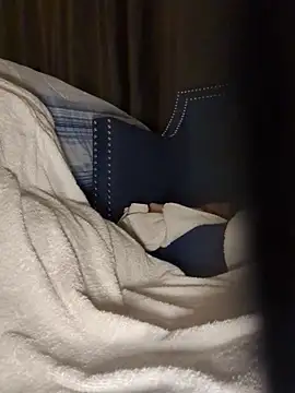 GRiZZLYBONE online show from 12.23.25