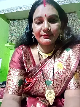 Snapshot of ZIVAA chatting on 02.05.26 ZIVAA online show from 02.05.26