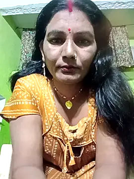 Snapshot of ZIVAA chatting on 02.12.26 ZIVAA online show from 02.12.26