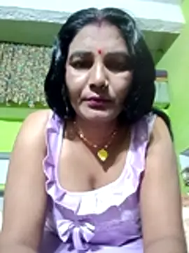 Snapshot of ZIVAA chatting on 02.23.26 ZIVAA online show from 02.23.26