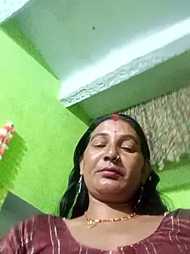 Snapshot of ZIVAA chatting on 03.27.26 ZIVAA online show from 03.27.26