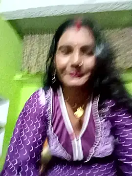 Snapshot of ZIVAA chatting on 04.06.26 ZIVAA online show from 04.06.26