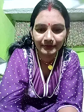 Snapshot of ZIVAA chatting on 04.07.26 ZIVAA online show from 04.07.26