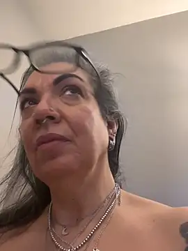 dieseldame1313 online show from 01.28.25