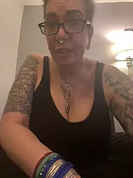 dieseldame1313 online show from 01.31.25