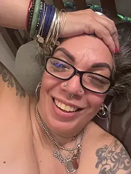 dieseldame1313 online show from 02.11.25