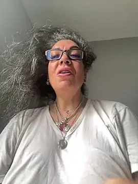 dieseldame1313 online show from 02.20.25