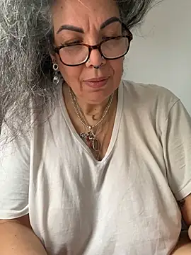 dieseldame1313 online show from 03.05.25