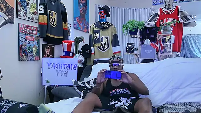 Str8ishVegasGuy online show from 10.21.25