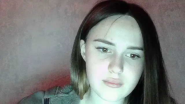 SweetLoraa online show from 05.04.26