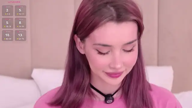 Nesolla online show from 11.22.25