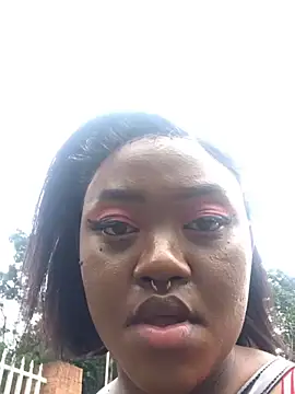 Snapshot of nanababe1 chatting on 03.18.25 nanababe1 online show from 03.18.25