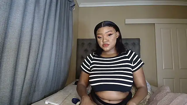 Snapshot of nanababe1 chatting on 02.01.26 nanababe1 online show from 02.01.26