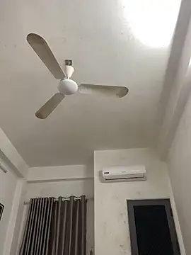 Snapshot of Linda288 chatting on 02.27.26 Linda288 online show from 02.27.26