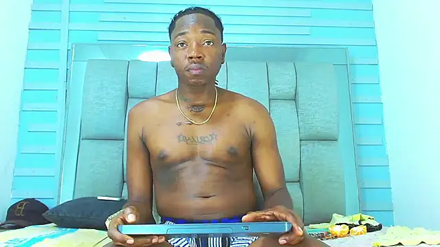 Snapshot of Black_Fire10 chatting on 11.13.25 Black Fire10 online show from 11.13.25