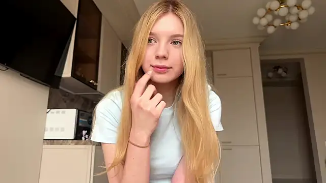 FruityXo online show from 03.27.26