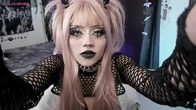 GothKitten666 online show from 07.17.26