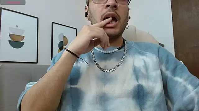   Damian    online show from 11.08.25