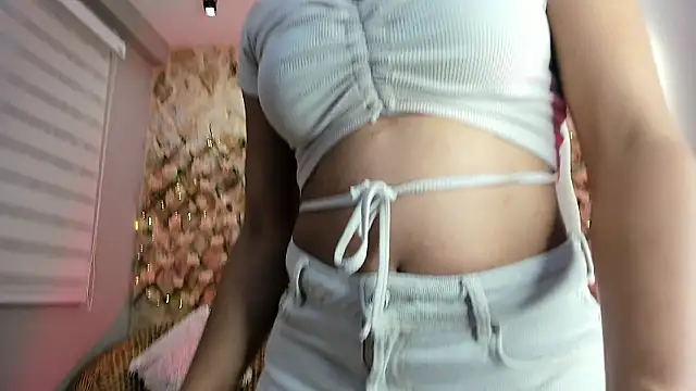 Snapshot of VenusBlazer chatting on 02.13.26 VenusBlazer online show from 02.13.26