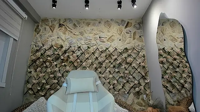 Snapshot of VenusBlazer chatting on 02.20.26 VenusBlazer online show from 02.20.26