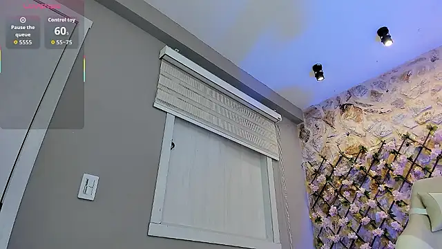 Snapshot of VenusBlazer chatting on 02.23.26 VenusBlazer online show from 02.23.26