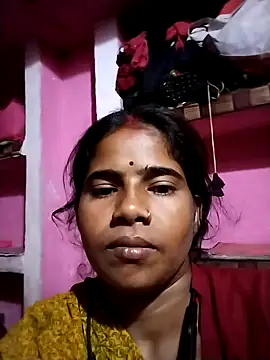 Snapshot of Hot_nenaa chatting on 09.18.25 Hot nenaa online show from 09.18.25