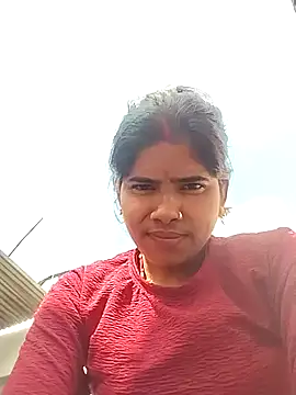 Snapshot of Hot_nenaa chatting on 12.04.25 Hot nenaa online show from 12.04.25