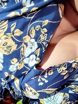 Snapshot of Bhabi-Hot0 chatting on 11.19.25 Bhabi-Hot0 online show from 11.19.25