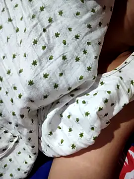 Snapshot of Bhabi-Hot0 chatting on 11.23.25 Bhabi-Hot0 online show from 11.23.25