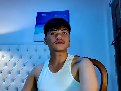 hot emman online show from 03.29.26