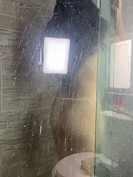 Snapshot of LuluMonroe_Eup chatting on 09.12.25 LuluMonroe Eup online show from 09.12.25