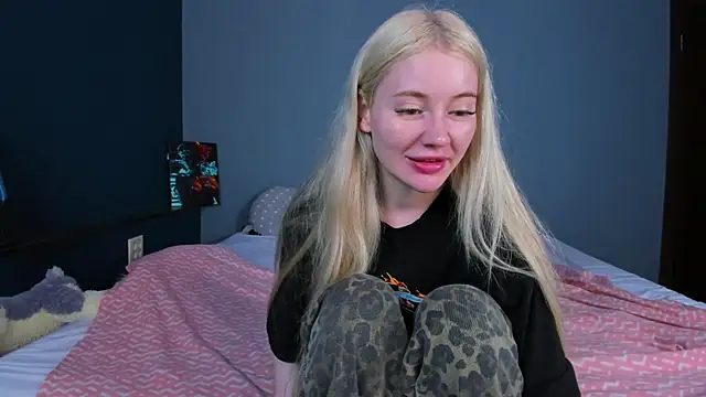 Lillie Berry online show from 07.02.26