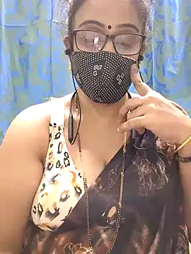 sweet-lotus online show from 12.17.25