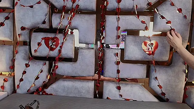 Snapshot of redd_pandaa chatting on 09.15.25 redd pandaa online show from 09.15.25