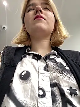 Cherry   Blossom online show from 09.17.25