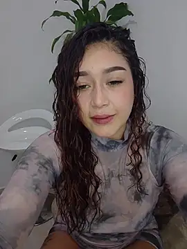 Snapshot of LilithAmber11 chatting on 11.14.25 LilithAmber11 online show from 11.14.25