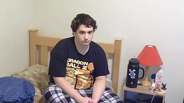 Snapshot of Breyyyyyyyy chatting on 10.30.25 Breyyyyyyyy online show from 10.30.25