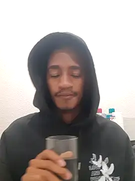 Snapshot of gemini_loops chatting on 10.28.25 gemini loops online show from 10.28.25