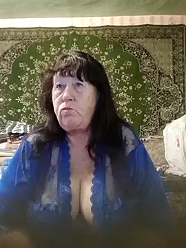 CrystalLime6411 online show from 11.20.25